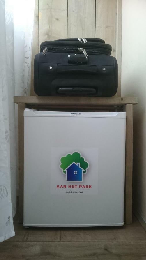 B&B Aan Het Park 에인트호번 외부 사진